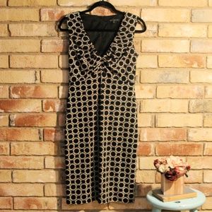 David Meister Classic V-Neck Sleeveless Dress